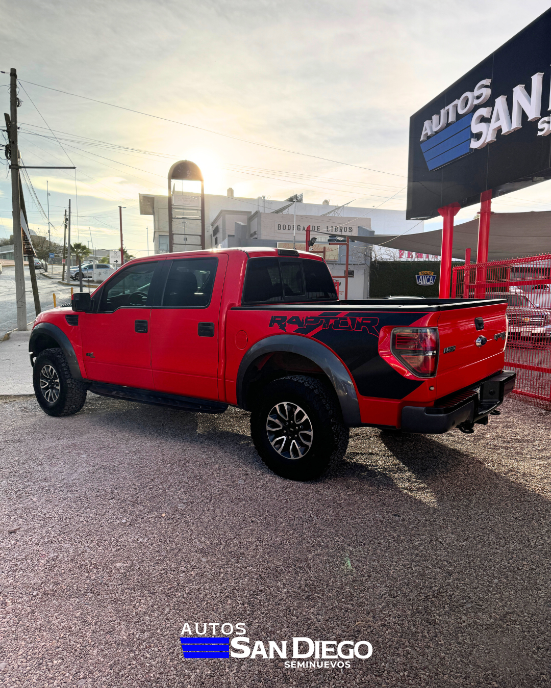 Ford Raptor 2014