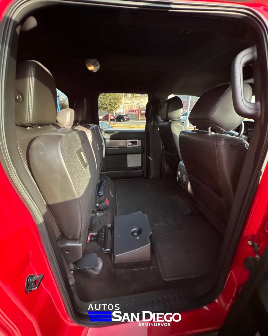 Ford Raptor 2014